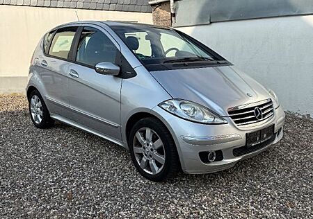 Mercedes-Benz A 150 AVANTGARDE Polar Star AVANTGARDE Polar...