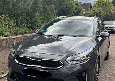 Kia Cee'd Sportswagon 1.5 T-GDI DCT Platinum Spo...