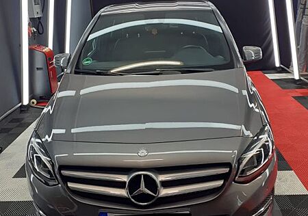 Mercedes-Benz B 200 d 4MATIC DCT Urban Urban