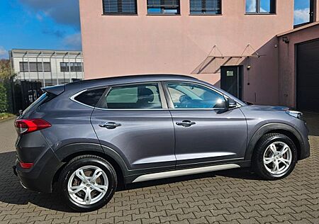 Hyundai Tucson 1.6 T-GDI Premium 4WD AHK Voll Scheckh.