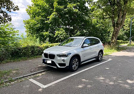 BMW X1 sDrive18i Sport Line 7-Gang Automatik