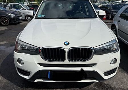 BMW X3 xDrive20d - Unfallfrei / 1. Besitz