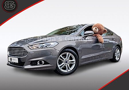 Ford Mondeo gebraucht kaufen Ford Mondeo Lim. Titanium Navi SHZ PDC