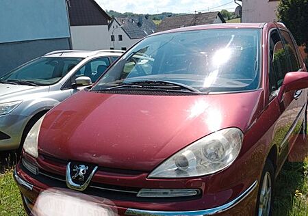 Peugeot 807 Platinum Pullmann HDi FAP 135 Platinum P...