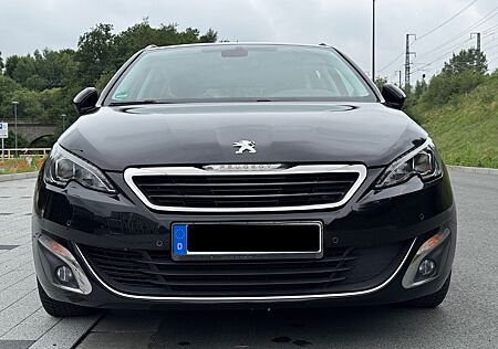 Peugeot 308 SW Allure 155 THP Allure, TÜV 01/2027