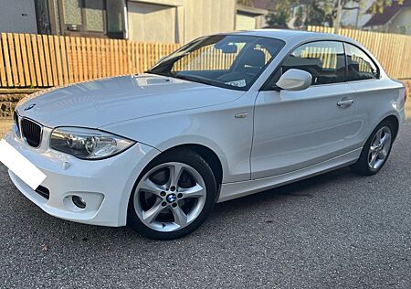 BMW 120i Coupé -
