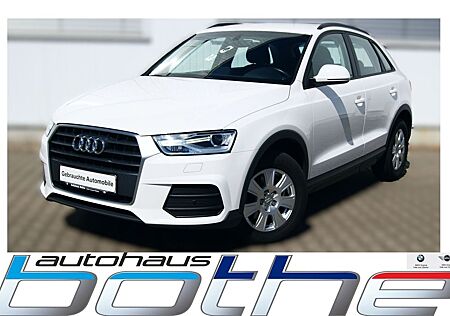 Audi Q3 6-GANG*XENON*NAVI*SHZ*AHK* Xenon Tempomat