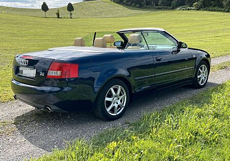 Audi A4 3.0 tiptronic quattro Cabriolet -
