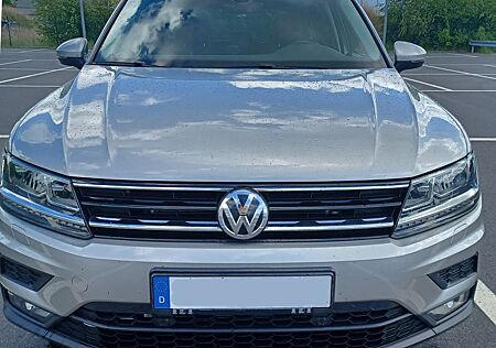 VW Tiguan Volkswagen 2.0 TSI DSG 4MOTION JOIN AHK