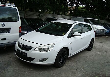 Opel Astra Sports T. 1.7 CDTI eco Active 81 S/S 105