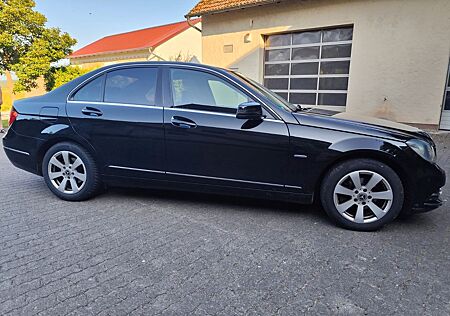 Mercedes-Benz C 180 AVANTGARDE