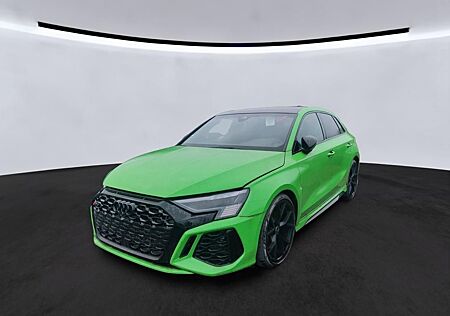 Audi RS3 SPORTBACK BLACK/19Z/MTRX/ACC/PANO/RS-AGA/KAM