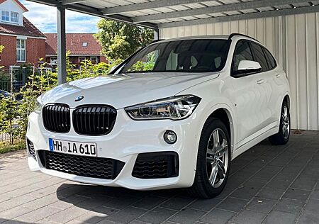 BMW X1 20i M Sport HeadUpDisplay HarmanKardon Pano