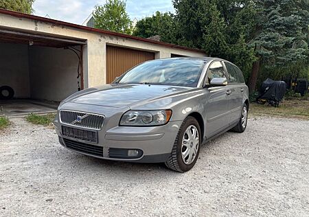 Volvo V50 2.0D -