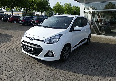 Hyundai i10 Passion Klimaautomatik Shz Pdc