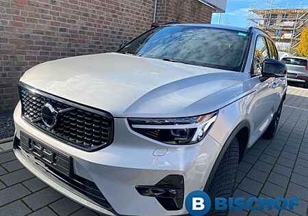 Volvo XC 40 XC40 B3 Plus Dark 2WD Memory Sitze HarmanKardon