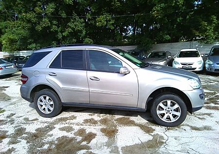 Mercedes-Benz ML 320 CDI 4MATIC LEDER NAVI XENON