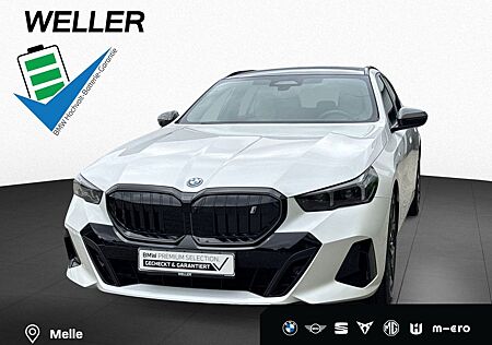 BMW i5 eDri40 Tour M Sport Pro AHK PANO B&W DAPro 21