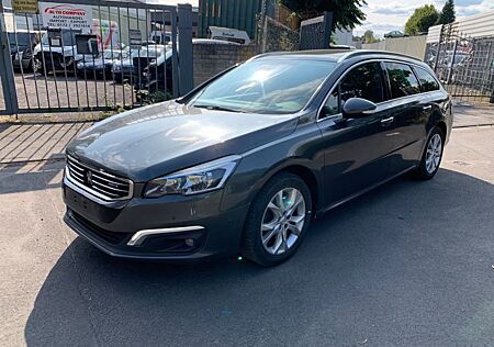 Peugeot 508 SW 2.0 e-HDI Navi Panorama Head Up Kamera