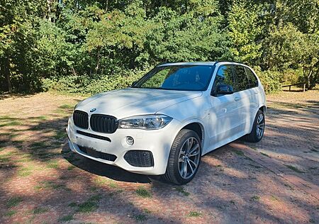 BMW X5 xDrive40d M-Sportpaket*HUD*PANORAMA*STANDH