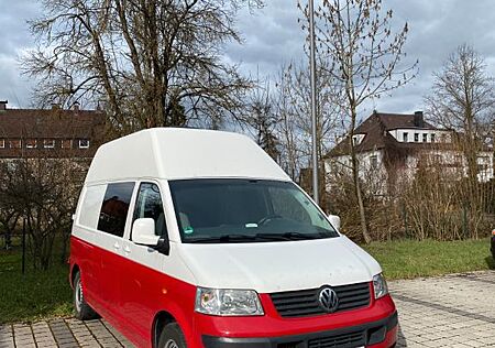 VW T5 Volkswagen Camper - ausgebaut