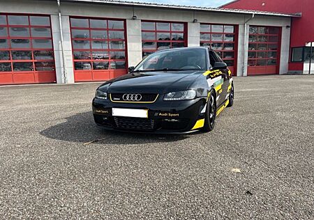 Audi A3 1.8 T S3 Optik 141000 km über 300PS