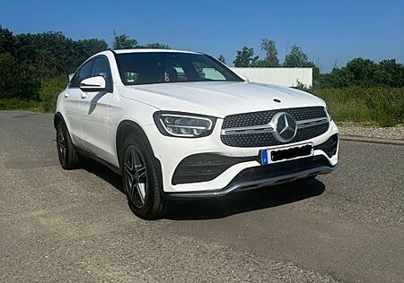 Mercedes-Benz GLC-Klasse GLC 200 4MATIC Coupé AMG Line