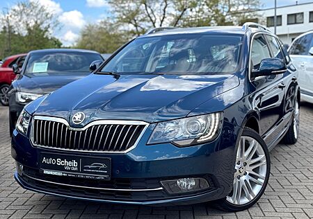 Skoda Superb 2.0 TDI DSG Combi*Sport*Bi-Xenon*Leder*