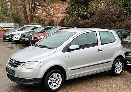 VW Fox Volkswagen Basis/1,4L/Klima/HU neu.