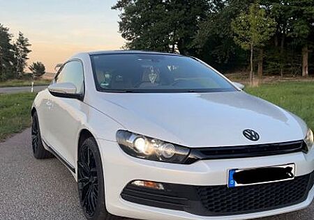 VW Scirocco gebraucht kaufen VW Scirocco Volkswagen 2.0 TSI DSG -