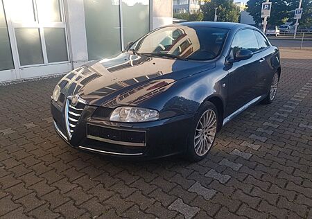 Alfa Romeo GT 2.0 16V JTS Distinctive KLIMAAUTOMATIK ALU