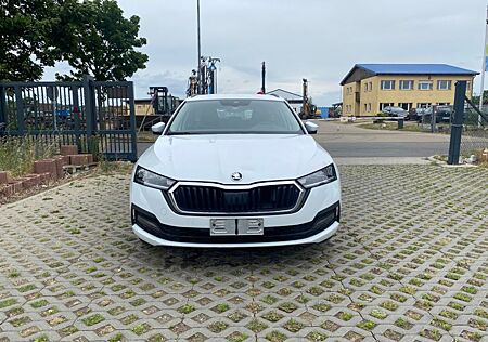 Skoda Octavia Combi Ambition 2.0