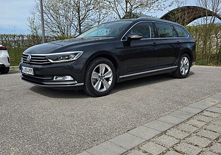 VW Passat Variant Volkswagen 140kW DSG Highline AHK Matrix HUD