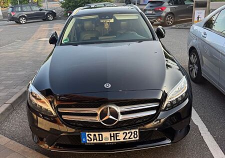 Mercedes-Benz C 220 d T Autom. -