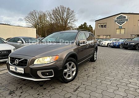 Volvo XC 70 XC70 Summum AWD 2.4 D5/S-Heft/S-Dach/Luftfahrwer