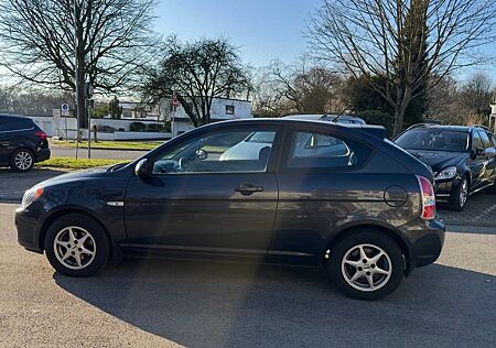 Hyundai Accent 1.4 97 PS TÜV NEU