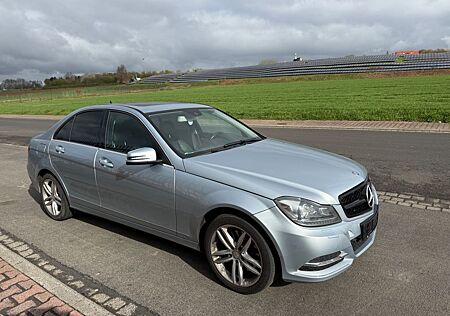 Mercedes-Benz C 350 C Limousine CGI BlueEfficiency