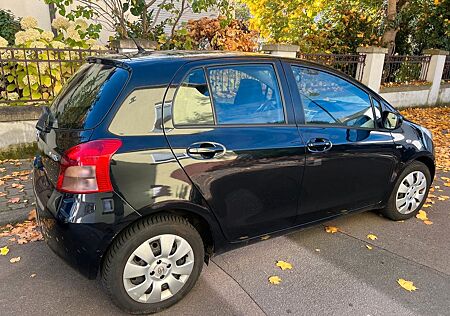 Toyota Yaris Luna 1,4-l-D-4D Luna