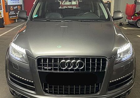 Audi Q7 3.0 TDI Quattro 180 kW | 7-Sitzer | ACC