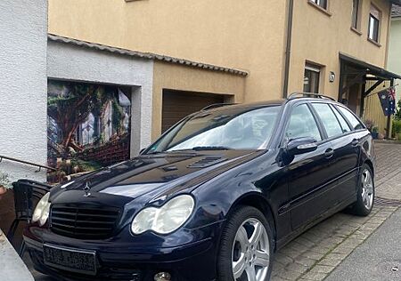 Mercedes-Benz C 200 KOMPRESSOR T AVANTGARDE Avantgarde