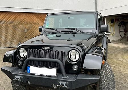 Jeep Wrangler 2.8l CRD Unlimited Sahara Automatik...