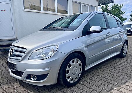 Mercedes-Benz B 180 CDI Automatik MFL Temp SHZ AHK XEN 8-Fach
