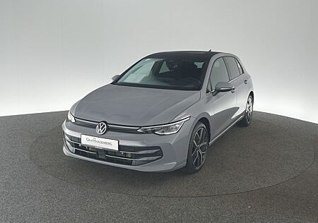 VW Golf Volkswagen VIII 1.5 eTSI DSG Style ACC Pano IQ.LIGHT