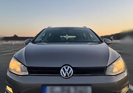 VW Golf Volkswagen 2.0 TDI DSG BMT CUP Variant CUP