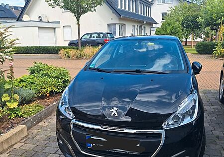 Peugeot 208 1.2 Active PureTech 82 Active