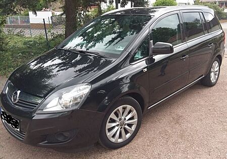 Opel Zafira 1.7 CDTI ecoFLEX Family Plus 92kW Fam...
