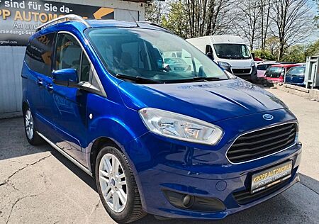 Ford Tourneo Courier Titanium