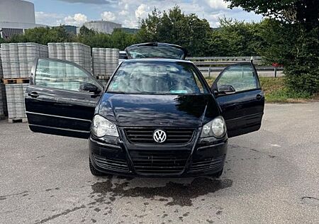 VW Polo Volkswagen 1.2 44kW Black/Silver.. TÜV Neu