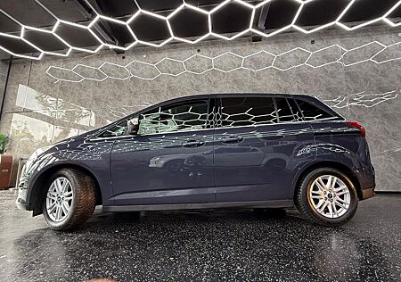Ford Grand C-Max Titanium
