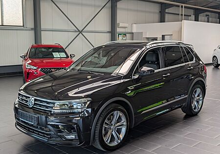 VW Tiguan Volkswagen 2.0 TDI SCR4Moti DSG Highline AHK R-Line